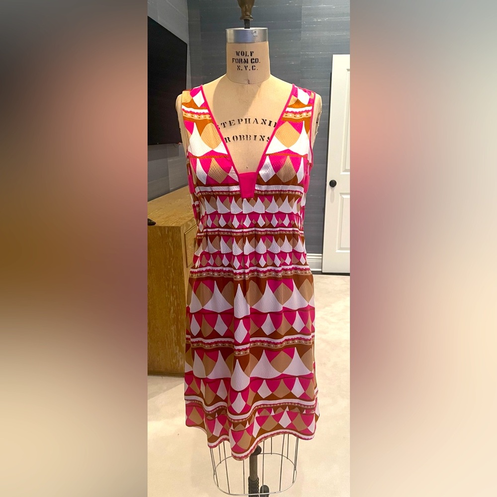 Diane Von Furstenburg print dress. Size 8
